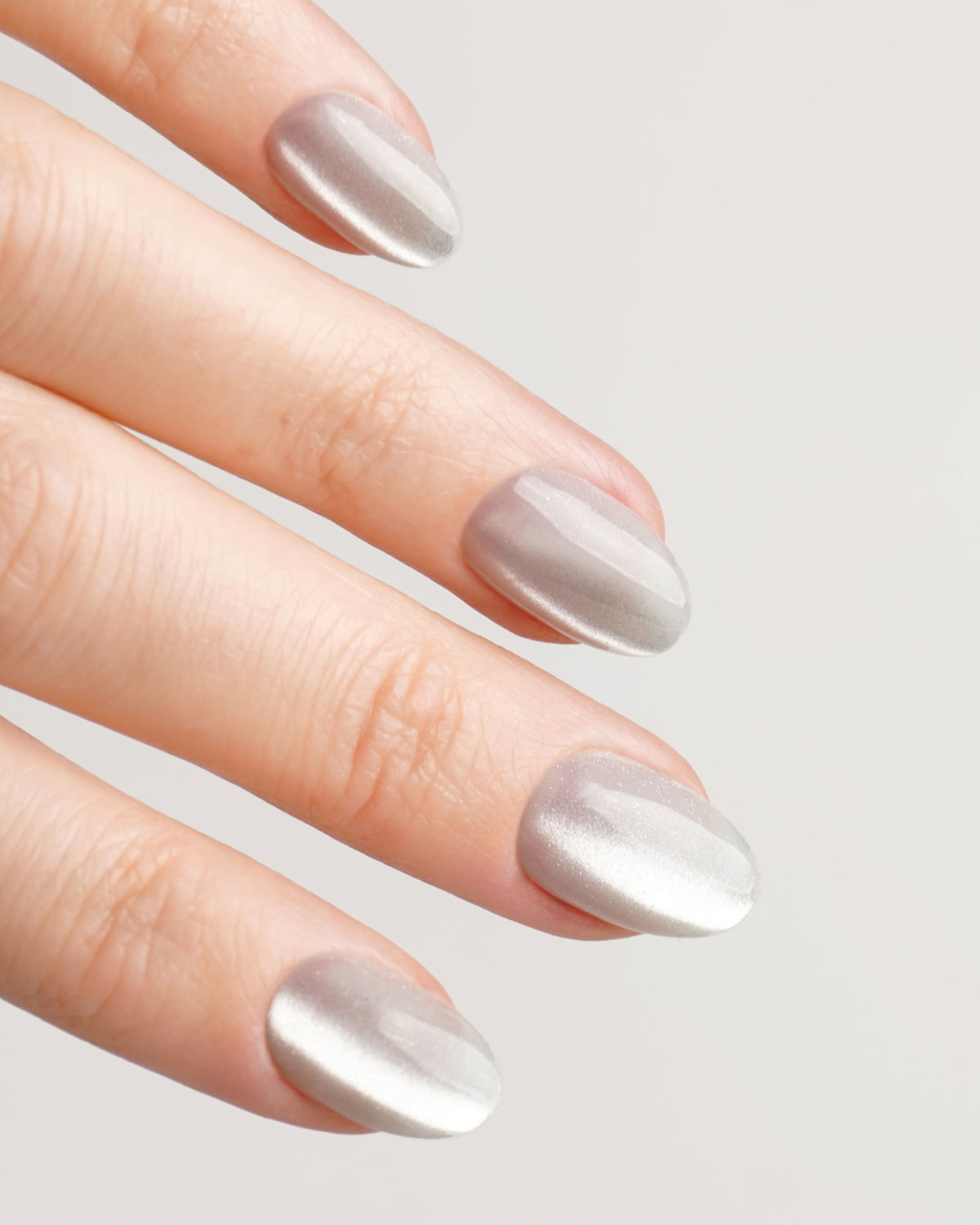 White Cat Eye Short Round Soft Gel Press Ons